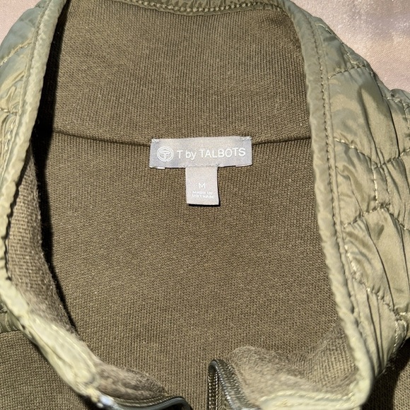 T by Talbots Olive Green Knit Sweater Vest Quilted Trim Zip Front Preppy Sz M - Picture 8 of 10